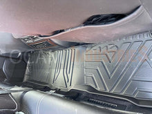Load image into Gallery viewer, 3D All Weather Floor Car Mats Liners For Toyota Landcruiser 200 Series, VX / Sahara