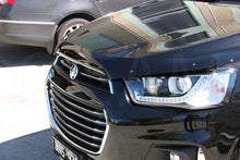 Load image into Gallery viewer, Bonnet Protector for Holden Captiva 7 CG Series II 2011-18 Tinted Guard