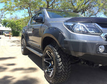 Load image into Gallery viewer, Kut Snake Flares Front & Rear Set for Holden Colorado RG 07/2016-2019 ABS (Code #31-2)