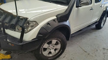 Load image into Gallery viewer, Kut Snake Flares Front Set for Nissan Navara D40 2005-2015 Front Wheels ABS (Code #7)