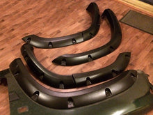 Load image into Gallery viewer, Kut Snake Flares Front & Rear Set for Nissan Patrol GU Series 1 2 3, 1997-2004 Full Set 4 ABS (Code #4/4)