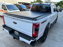 Load image into Gallery viewer, Retractable Tonneau Roll Cover For Ford F-250 F-350, Super Duty 6.8' Electric Roller Shutter, F250 F350