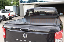 Load image into Gallery viewer, Retractable Tonneau Manual Roll Cover For Ssangyong Musso Q200 Q201, 2018-2021, Dual Cab, Roller Shutter