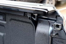 Load image into Gallery viewer, Retractable GEN2 Electric Tonneau Cover For RAM DS 1500/2500 Quad Cab, 6.5' Roller Shutter