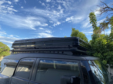 Load image into Gallery viewer, ROOF TOP TENT CAMPING PACKAGE - 4 PERSON HARD SHELL TENT CANYON OFFROAD