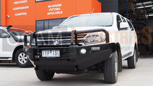 Load image into Gallery viewer, OCAM Deluxe Steel Bull Bar For Holden Colorado RG, 08/2016-20 &amp; OCAM 12K LBS Winch
