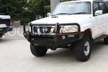 Load image into Gallery viewer, OCAM Deluxe Steel Bull Bar for Nissan Patrol GU 2004-16, OCAM 12k LBS Winch + 9' LED Spot Lights
