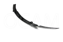Load image into Gallery viewer, Premium Bonnet Protector For Holden VZ Commodore 2004-07 Tinted Guard
