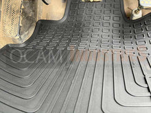 Load image into Gallery viewer, CMM Rubber Car Floor Mats for Toyota Hilux N70, 08/2011-15, Single Cab

