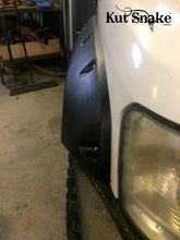 Load image into Gallery viewer, Kut Snake Flares Front Set for Nissan Patrol GU Series All Models ABS 75mm, Front Set (Code #23)
