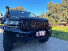 Load image into Gallery viewer, Front Mesh Grille for Toyota Landcruiser 200 Series 2016-21 Black
