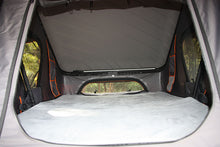 Load image into Gallery viewer, OCAM Night Sky, Queen Rooftop Tent, Hardshell, 1.6m
