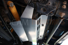 Load image into Gallery viewer, OCAM Steel Bash Plates For Toyota Landcruiser 70 76 78 79 Series Radiator, 4mm SILVER V8 / 4CYL

