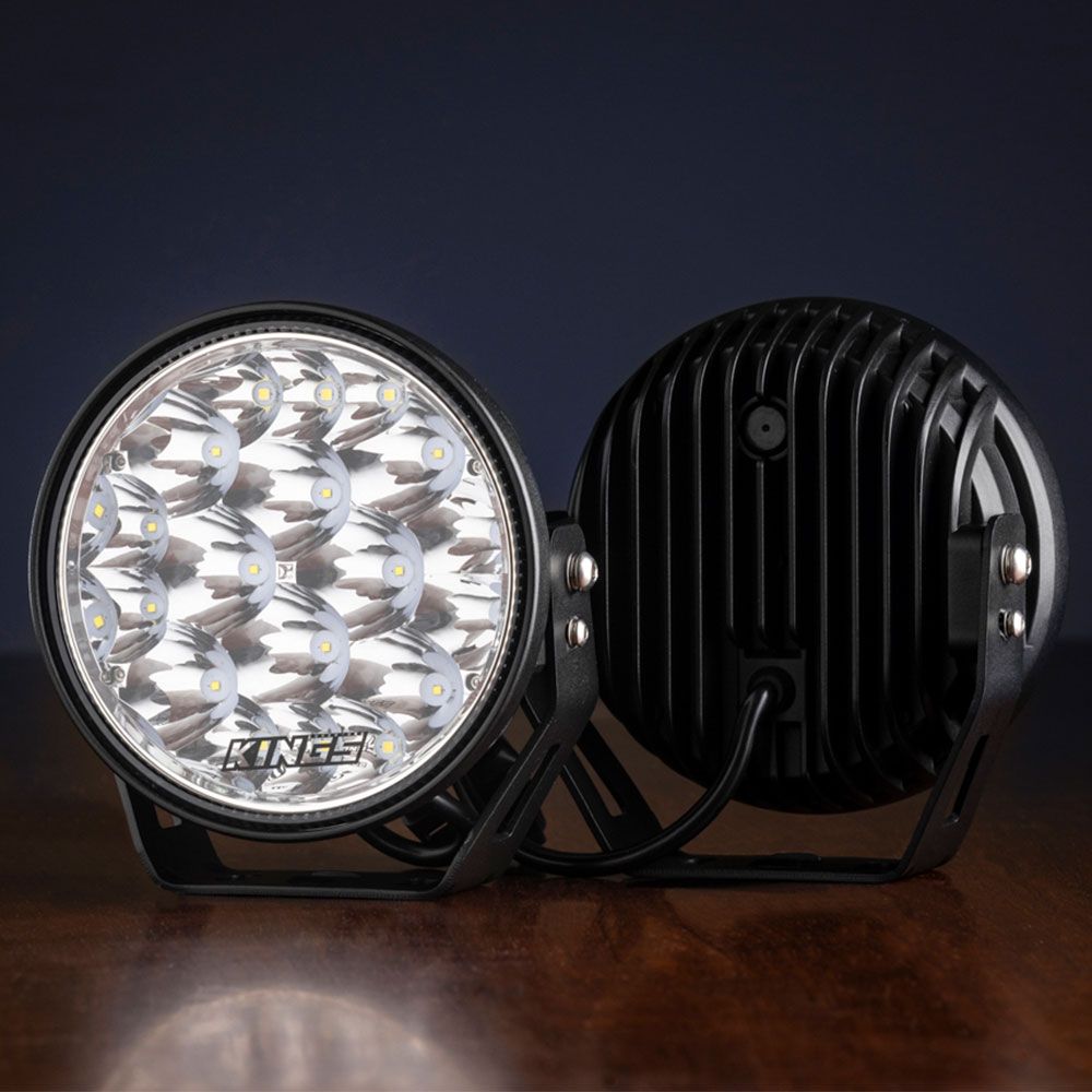 Kings Domin8r Xtreme 7” LED Driving Lights (Pair) | 1 Lux @ 814m | 12,596 lumens | Fitted with OSRAM LEDs