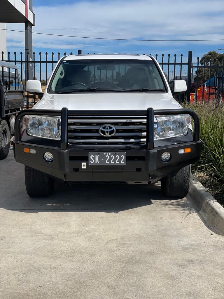 Premium Deluxe Bull Bar to suit Toyota Landcruiser 200 Series 07-15 63mm