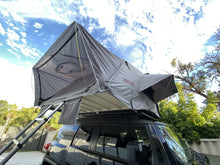 Load image into Gallery viewer, ROOF TOP TENT PACKAGE - 4 PERSON HARD SHELL TENT CANYON OFFROAD

